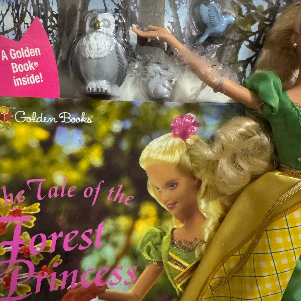 Vintage Barbie, The Tale of the Forest Princess Doll,Forest Animals, & Golden BK - Picture 2 of 4